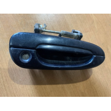 Ручка дверей передня права Mazda 626 GF