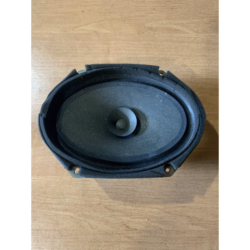 Динамік дверей передніх Mazda 626 GF