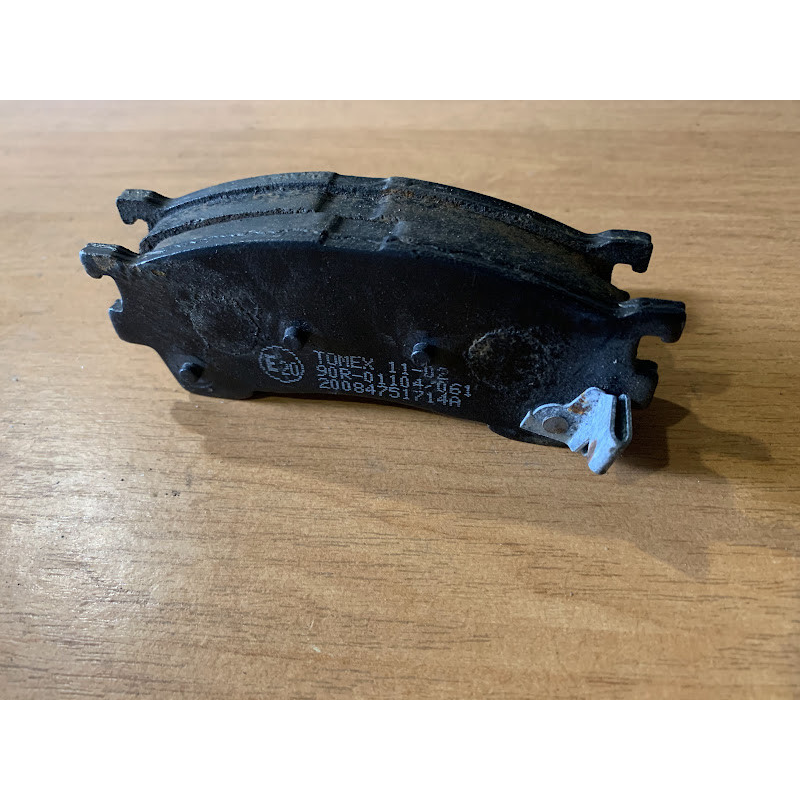 Гальмівні колодки передні Mazda 626 GF Гальмівні колодки передні Mazda 626 GF