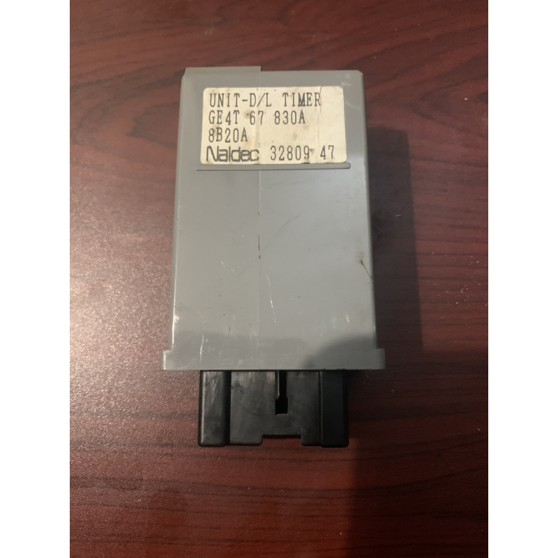 Блок управління світлом Mazda 626 GF Naldec GE4T67830A