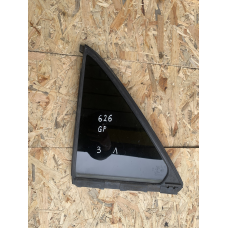 Скло дверей заднє Mazda 626 GF ліве глухе