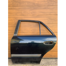Двері Mazda 626 GF задні ліві