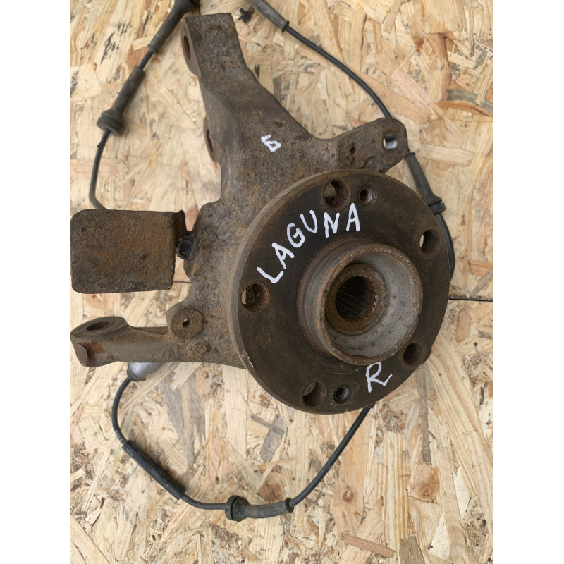 Цапфа / поворотний кулак Renault Laguna 1 права