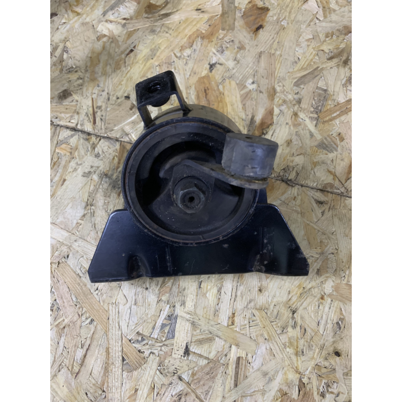 Подушка двигуна Mazda 626 GF ліва 1.8 бензин