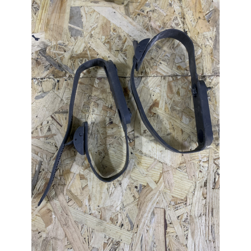 Кріплення аварійного знаку mazda 626 GF Кріплення аварійного знаку mazda 626 GF