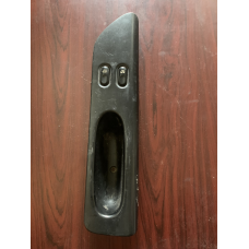 Блок управління / кнопка склопідіймача Renault Laguna 1