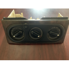 Блок управління пічки Renault Laguna 1 9041703027