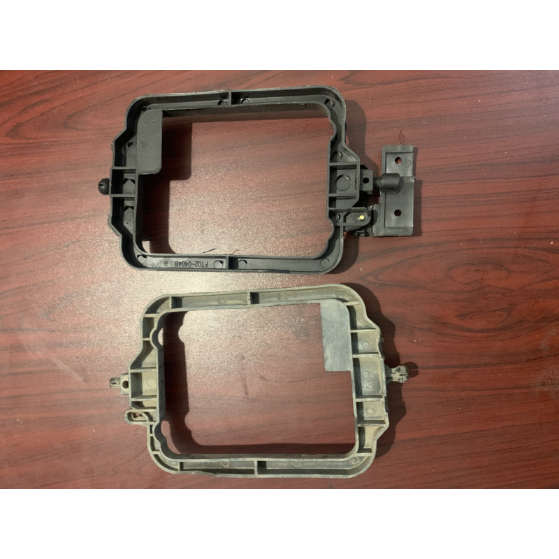 Кріплення рамка протитуманної фари BMW 5 E34