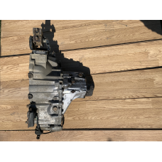 Коробка передач МКПП Mazda 626 GF 1.8 бензин