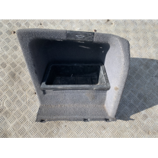 Обшивка багажника права з лотком BMW E39 седан E398159478 51478159479