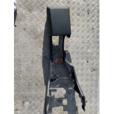 Підлокітник / тунель центральний BMW E39