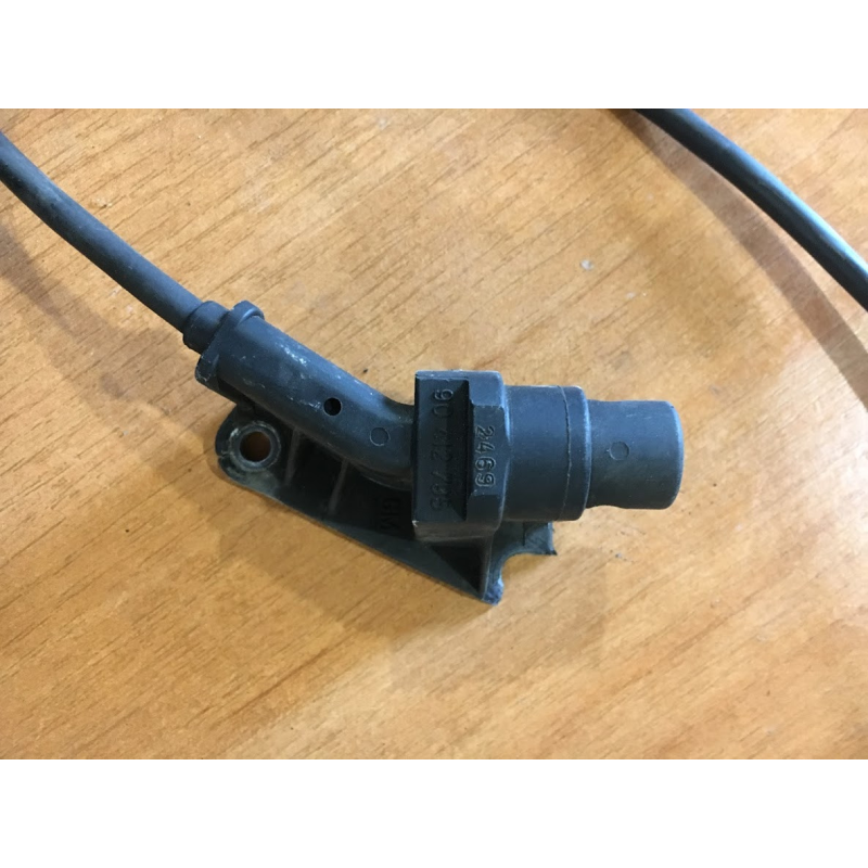 Датчик розпредвала Opel Vectra B 1.6i