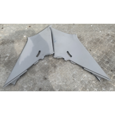 Накладка стійки задньої Mazda 626 GF седан