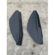 Накладка торпедо ліва та права Mazda 626 GF GE4T64951 GE4T64961