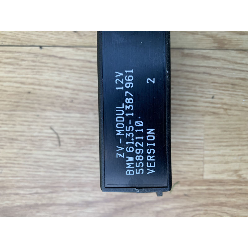 Блок керування центральним замком BMW E36 61351387961