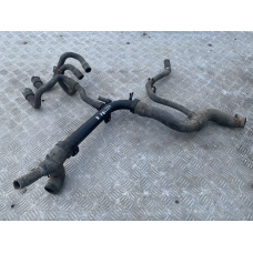 Патрубок системи охолодження Opel Vectra B 90499719