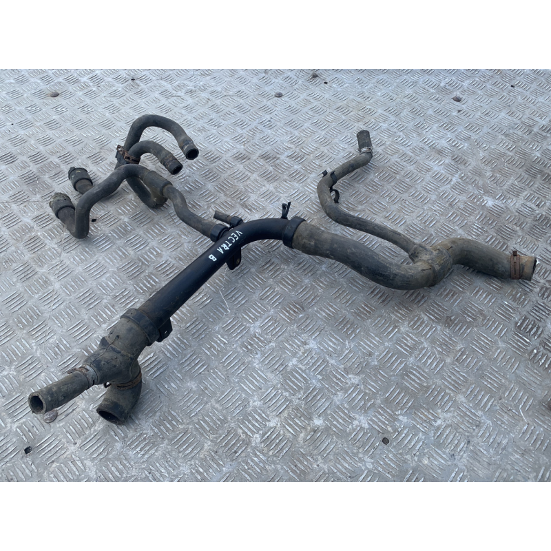 Патрубок системи охолодження Opel Vectra B 90499719