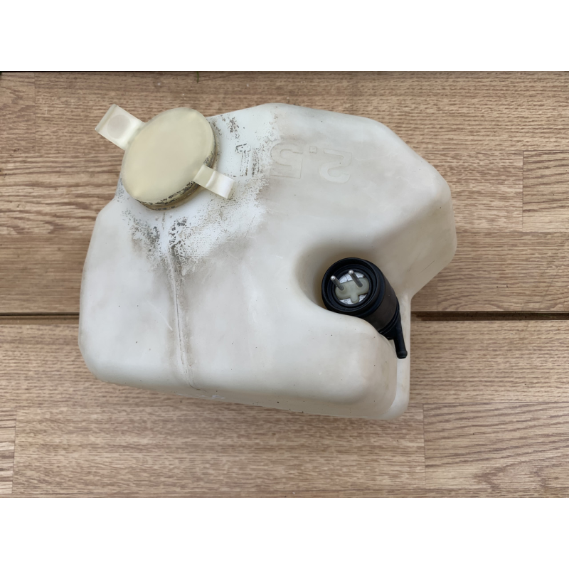 Бачок омивача з моторчиком BMW 3-Series E36 616613873839