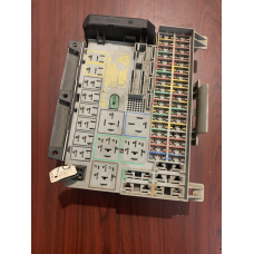 Блок запобіжників Opel Vectra B GM 09152787