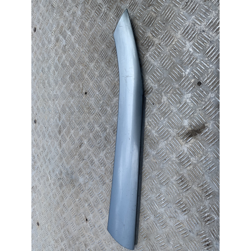 Накладка кузова ліва Fiat Tempra 7593256