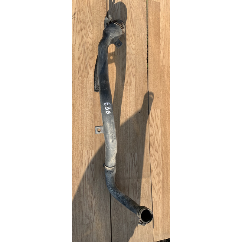 Горловина бака Bmw E36 1180385