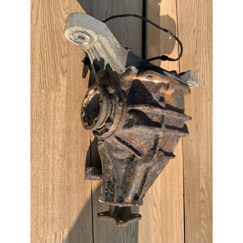 Редуктор заднього моста BMW E36 1212665 Редуктор заднього моста BMW E36 1212665