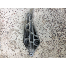 Лапа двигуна Опель повіктра б 90498428