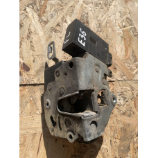 Замок дверей Bmw E36 передній лівий