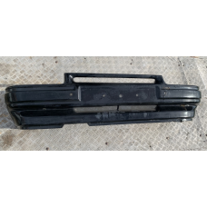 Бампер передній Ford Escort