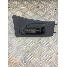 Дефлектор салону (обдув для ніг) Mercedes E-Class A2108300366