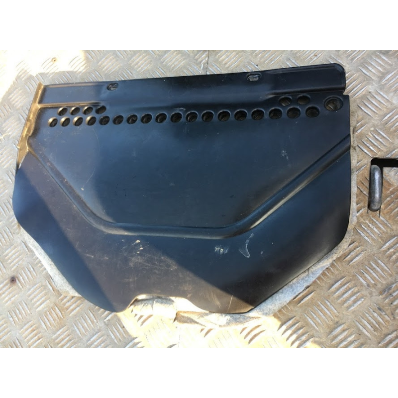 Mercedes E Class W210 НІЖНЯ ЗАХИСТ ПАНЕЛІ A2106809039