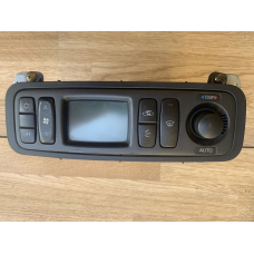 Блок управління клімат контролем  Mitsubishi Pajero Sport