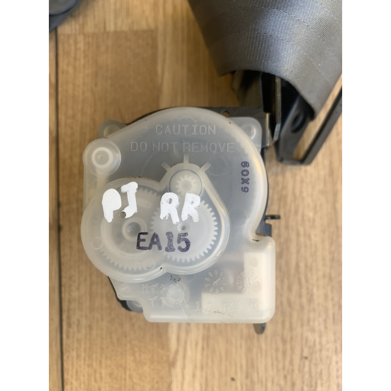 Ремінь безпеки задній правий Mitsubishi Pajero Sport Ремінь безпеки задній правий Mitsubishi Pajero Sport