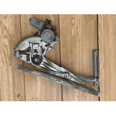 Склопідіймач Mitsubishi Pajero Sport передній лівий 5713A019