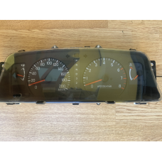 Щиток приладів Mitsubishi Pajero Sport MR550226