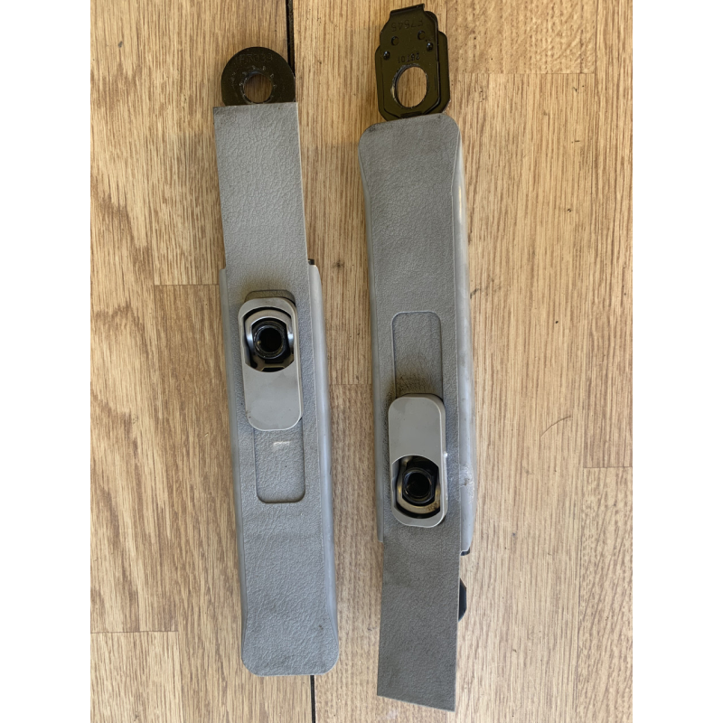 Регулятор висоти ремня безпеки Mitsubishi Pajero Sport Регулятор висоти ремня безпеки Mitsubishi Pajero Sport