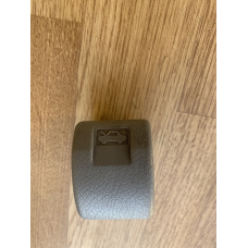 Ручка відкривання капота Mitsubishi Pajero Sport