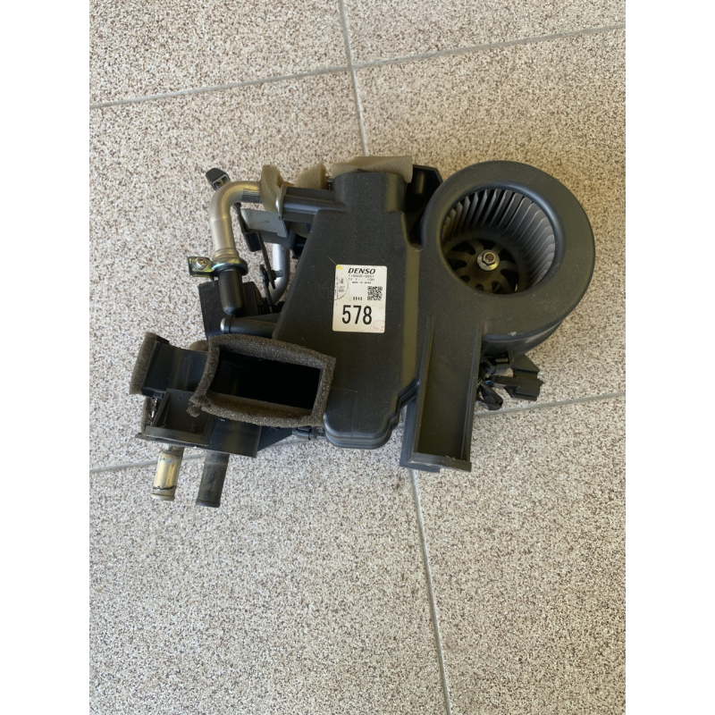 Обігрівач / пічка задня Mitsubishi Pajero Sport 116600-9851