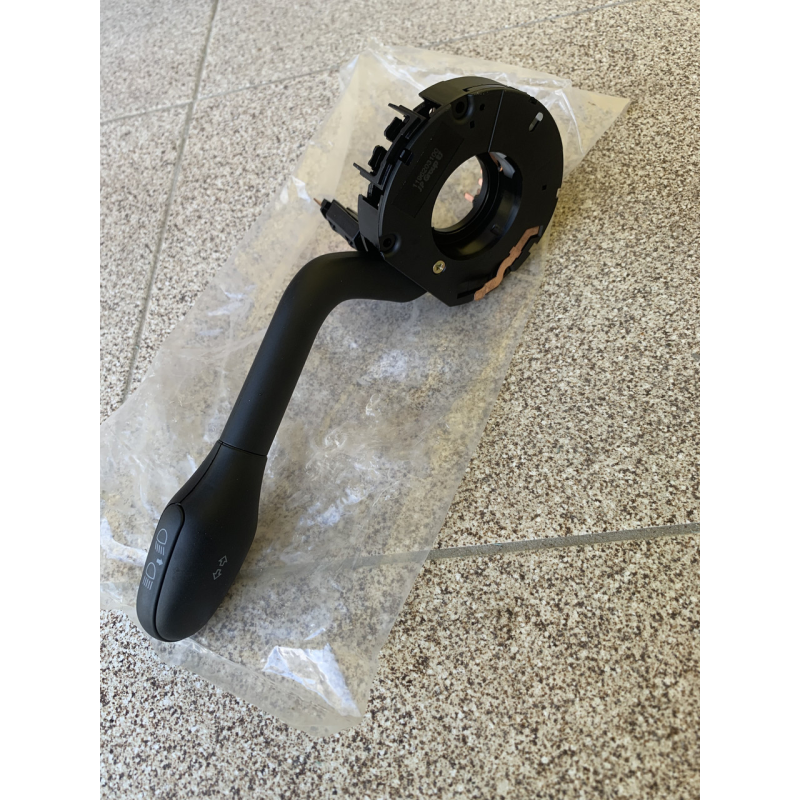 Перемикач поворотів Volkswagen Polo Caddy JP Group 1196203100