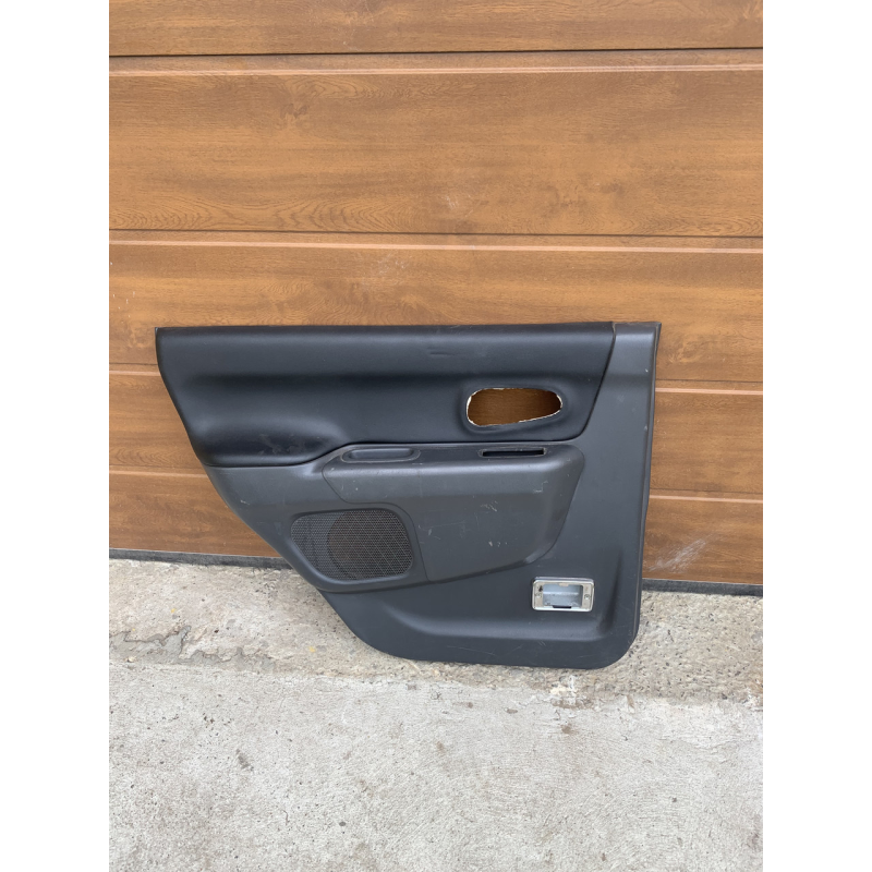 Обшивка / карта дверей задня ліва Mitsubishi Pajero Sport MR653157X