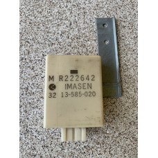 Блок управління повним приводом Mitsubishi Pajero Sport MR222642