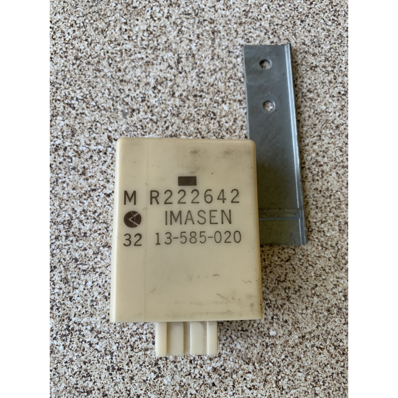 Блок управління повним приводом Mitsubishi Pajero Sport MR222642