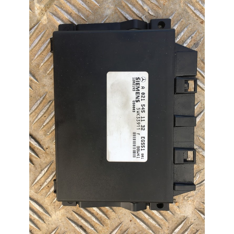 Блок керування коробки mercedes w210 3.0td A0215451132