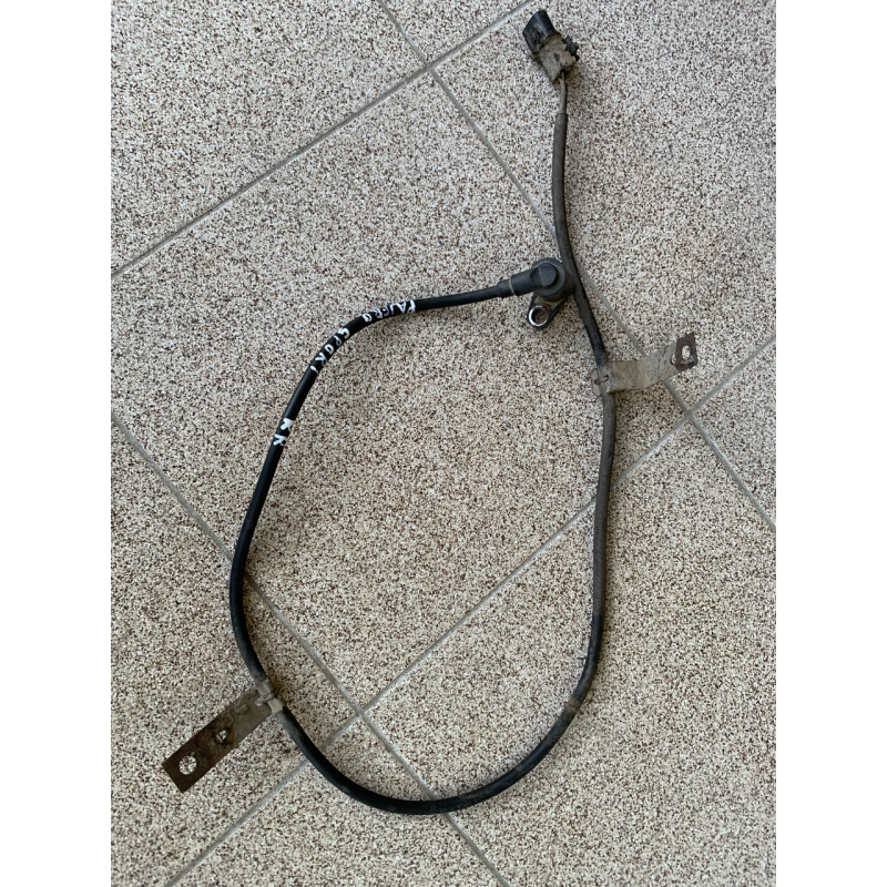 Датчик ABS задній правий Mitsubishi Pajero Sport