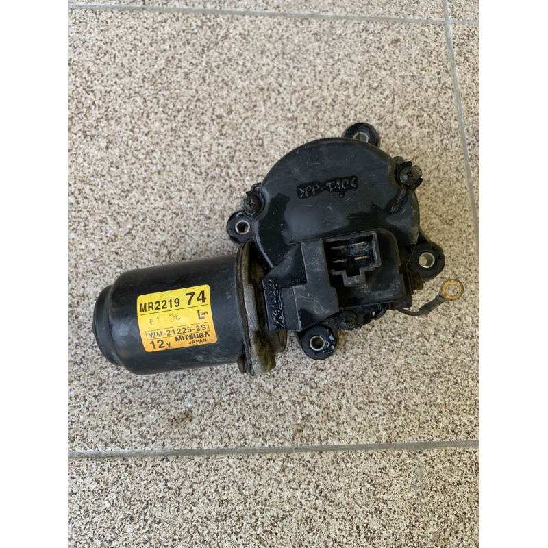 Моторчик двірників Mitsubishi Pajero Sport MR221974