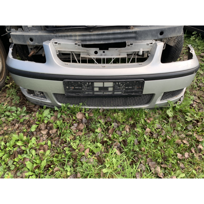 Бампер передній Volkswagen Polo 99-01 Бампер передній Volkswagen Polo 99-01