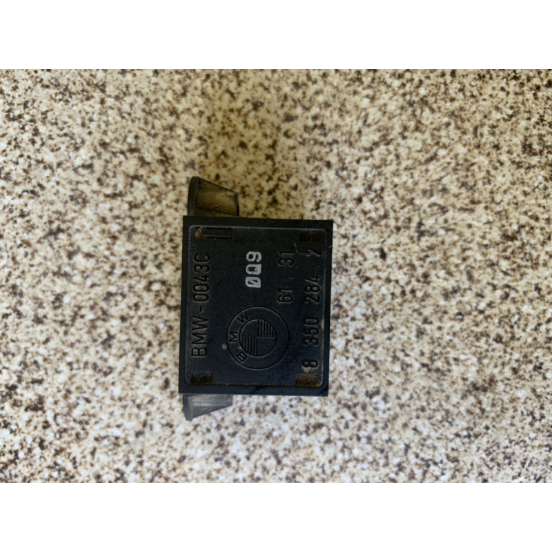 Датчик удару/ сенсор Airbag Bmw E36 83502842