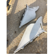 Обшивка стійки задньої Mercedes Benz W210 2106906025