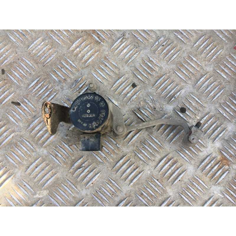 Датчик рівня положення кузова Mercedes E Class W210 0105427517