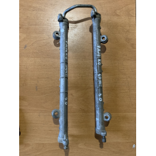 Паливна рейка / рампа Mitsubishi Pajero Sport 3.0 6G72